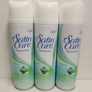 applying Gillette Satin Care Sensitive Skin Shave Gel