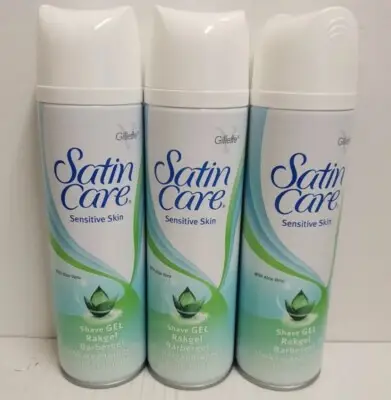 applying Gillette Satin Care Sensitive Skin Shave Gel